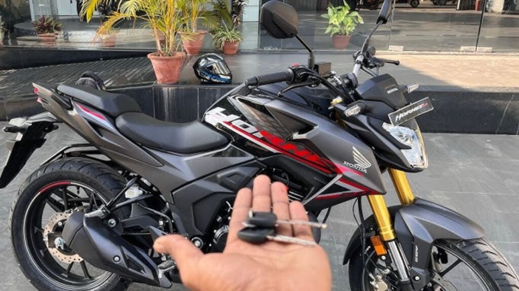 Honda Hornet 2.0