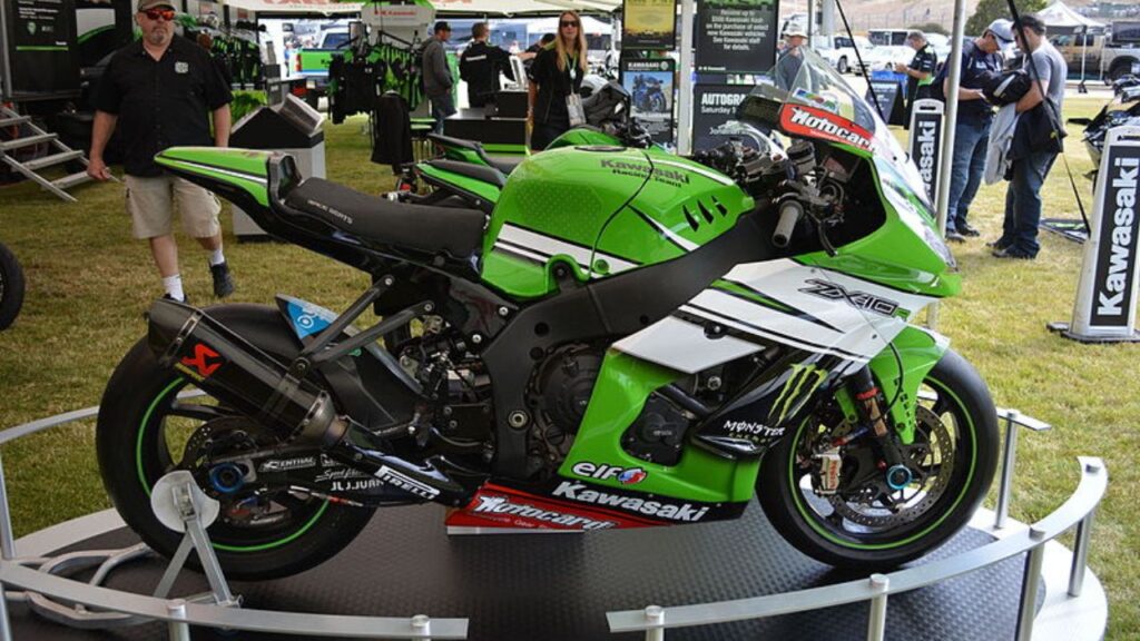 Kawasaki Ninja ZX 10R