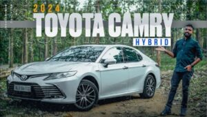 50 लाख की कीमत में लांच हुई, Toyota Camry कार आखिर ऐसा क्या है खास जो इसे इतना महंगा बनाती है