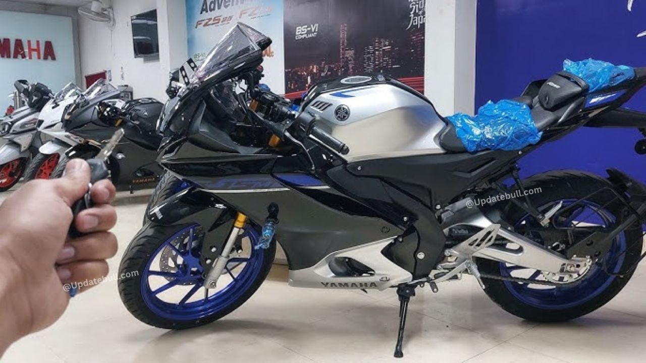 Yamaha R15